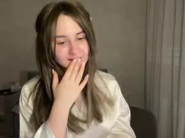 Almostinnocent_  live sex cam