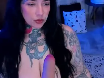 Carmillaross  live sex cam