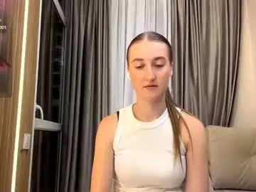 Emilystechuchak  live sex cam