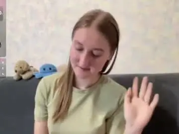 Emilystechuchak  live sex cam