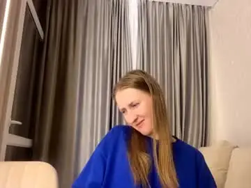 Emilystechuchak  live sex cam