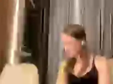 Emilystechuchak  live sex cam