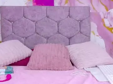 Julieta_ks  live sex cam