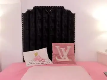 Karen_rouxx_  live sex cam