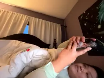 Mamitwishy  live sex cam