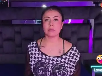 Anijoness_  live sex cam