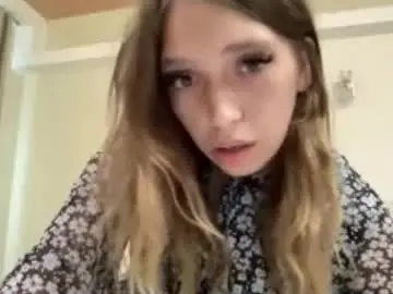 Babycaprice  live sex cam