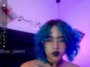 Blue_pierot  live sex cam