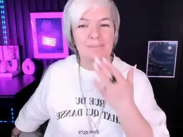 Carmensoft  live sex cam