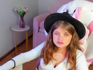 Chloehalses  live sex cam