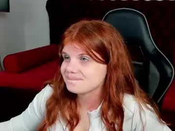 Chloehalses  live sex cam