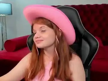 Chloehalses  live sex cam
