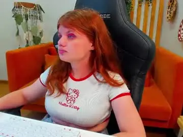 Chloehalses  live sex cam