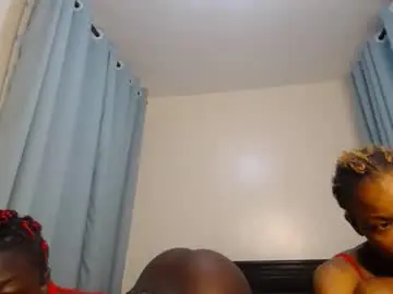 Dark_divah  live sex cam