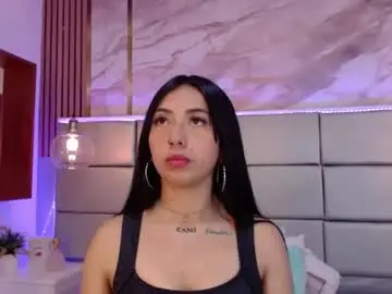Elliemorris18  live sex cam