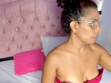 Emily_x1  live sex cam