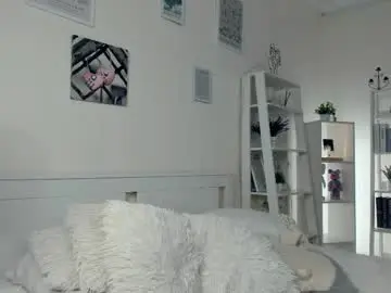 Erline_may  live sex cam