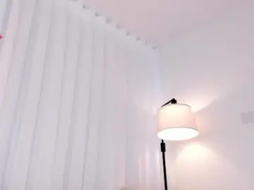 Kasumi_18  live sex cam