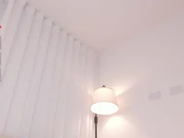 Kasumi_18  live sex cam