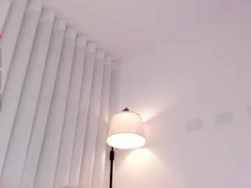 Kasumi_18  live sex cam