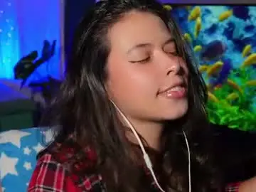 Kozzy_  live sex cam