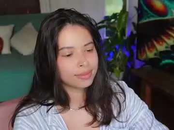Kozzy_  live sex cam