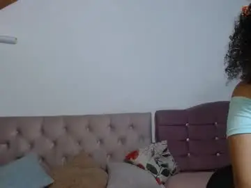 Laura_marlyn  live sex cam