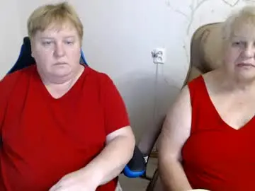 Mommy99x  live sex cam