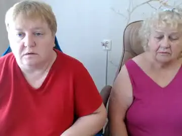 Mommy99x  live sex cam