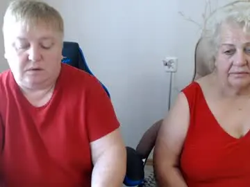 Mommy99x  live sex cam