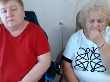 Mommy99x  live sex cam