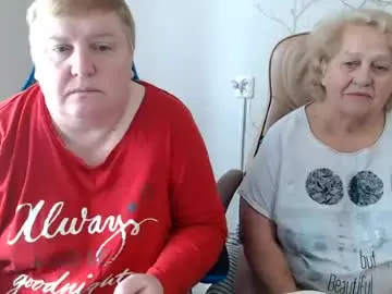 Mommy99x  live sex cam