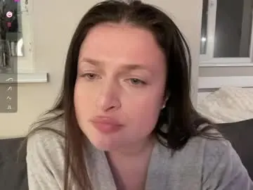 Mooonika80  live sex cam