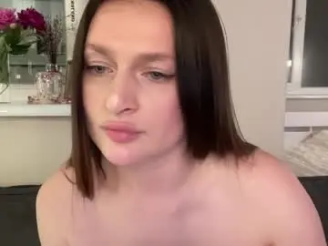 Mooonika80  live sex cam