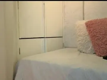 Rynka__  live sex cam