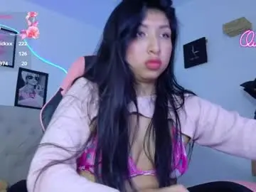 Sneakyy_fantasy  live sex cam