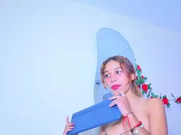 Valeriewoods  live sex cam