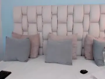 Vayra_moon  live sex cam