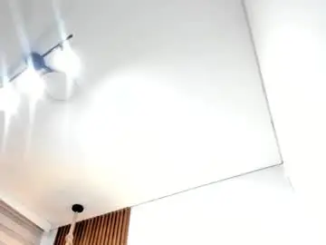 _bella_smiith  live sex cam