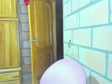 Blackitybae  live sex cam