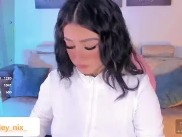 Cute_sarita18  live sex cam