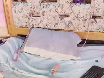 Emily_dempsey  live sex cam