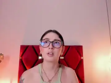 Emilyywatson  live sex cam