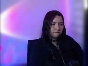 Itsasa  live sex cam