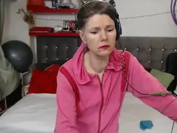 Kellynumber  live sex cam