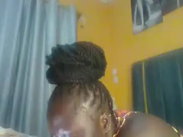 Ladyblossoms19  live sex cam