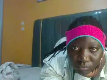 Ladyblossoms19  live sex cam