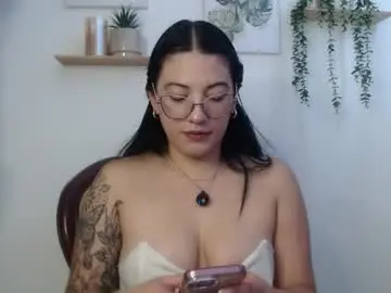 Leena_rosee  live sex cam