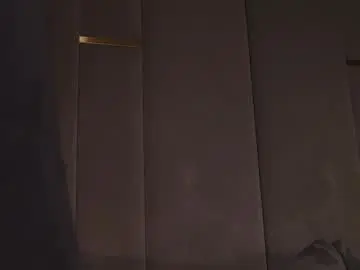 Mayasnoww  live sex cam