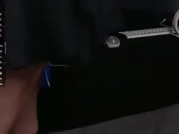 Mayasnoww  live sex cam